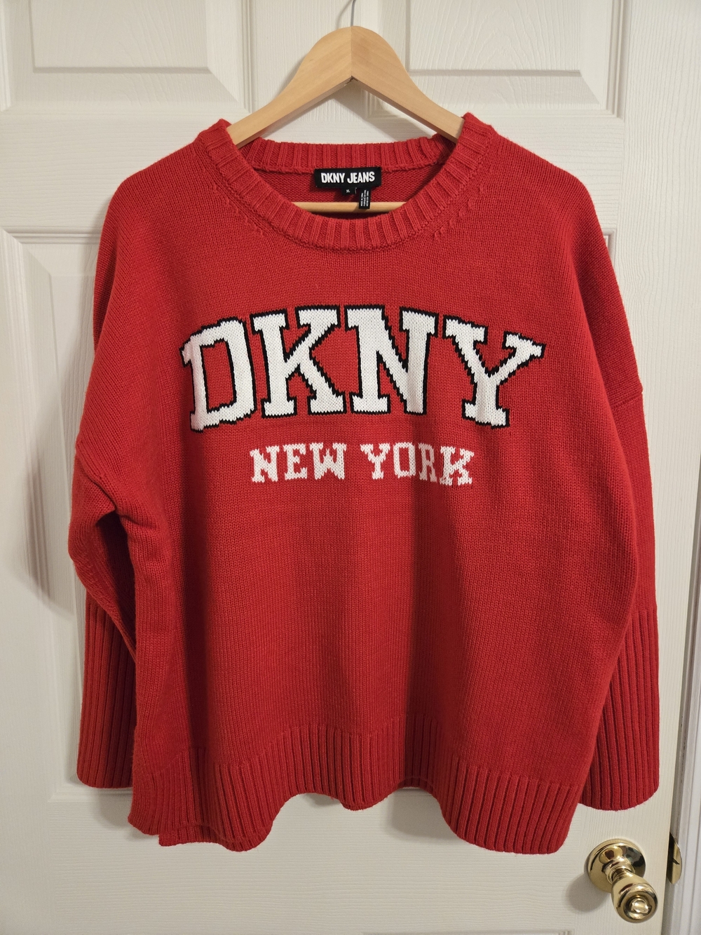 DKNY New York Red Logo Chunky Sweater Size XL NWT